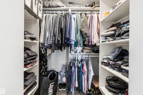 11611 151 Avenue, Edmonton, AB - Indoor With Storage