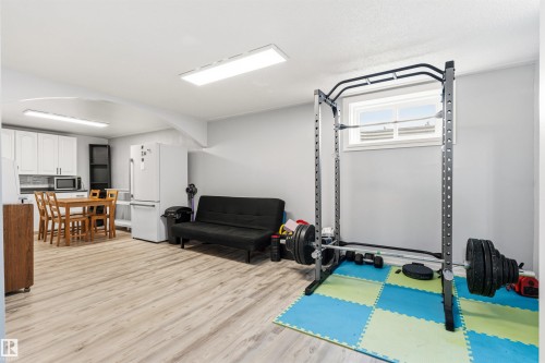 11611 151 Avenue, Edmonton, AB - Indoor