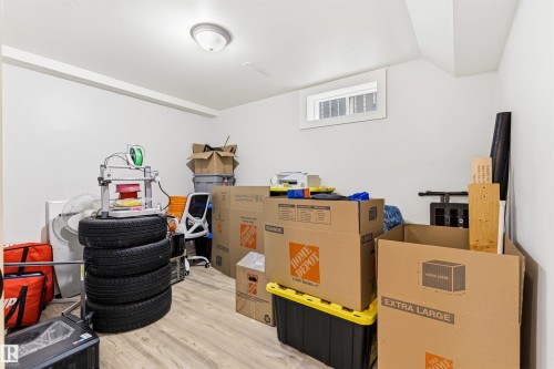 11611 151 Avenue, Edmonton, AB - Indoor
