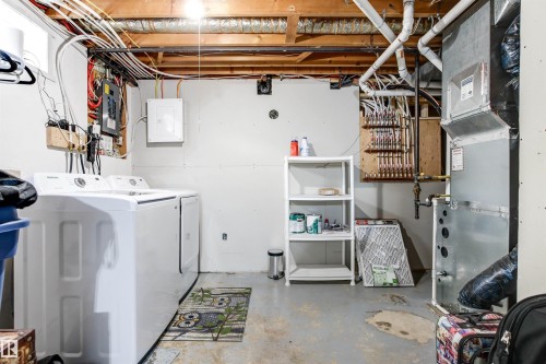 11611 151 Avenue, Edmonton, AB - Indoor Photo Showing Laundry Room