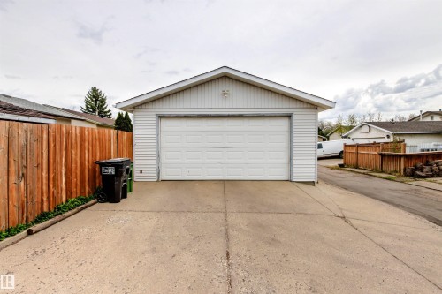 11611 151 Avenue, Edmonton, AB - Outdoor With Exterior