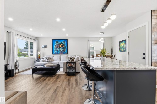 11611 151 Avenue, Edmonton, AB - Indoor
