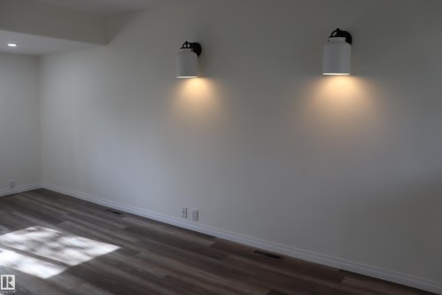 Wetaskiwin, AB - Indoor Photo Showing Other Room