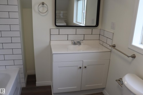 Wetaskiwin, AB - Indoor Photo Showing Bathroom