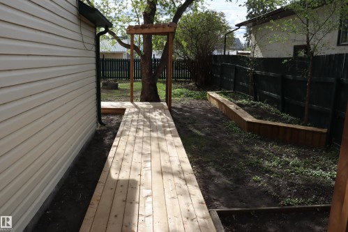 Wetaskiwin, AB - Outdoor With Deck Patio Veranda With Exterior
