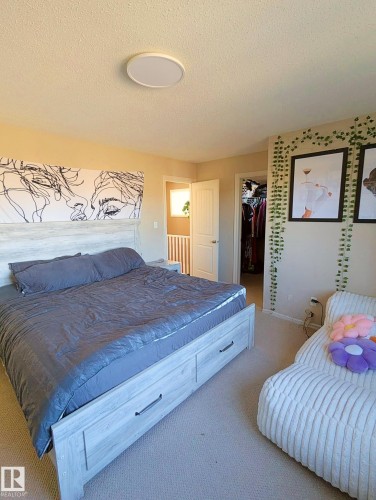 3927 160 Avenue, Edmonton, AB - Indoor Photo Showing Bedroom