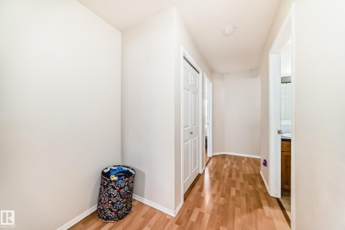 #38 150 Edwards Dr Sw, Edmonton, AB - Indoor Photo Showing Other Room