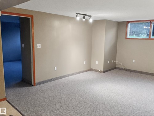13007 / 13009 111 Avenue, Edmonton, AB - Indoor Photo Showing Other Room
