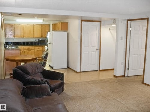 13007 / 13009 111 Avenue, Edmonton, AB - Indoor Photo Showing Kitchen