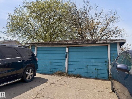 13007 / 13009 111 Avenue, Edmonton, AB - Outdoor