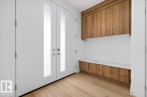 10637 68 Avenue, Edmonton, AB - Indoor Photo Showing Other Room
