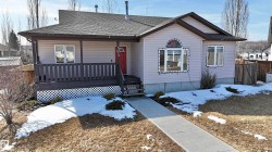 5512 52 St Close  Bashaw, AB T0B 0H0