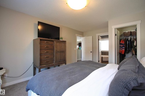 5512 52 St Close, Bashaw, AB - Indoor Photo Showing Bedroom