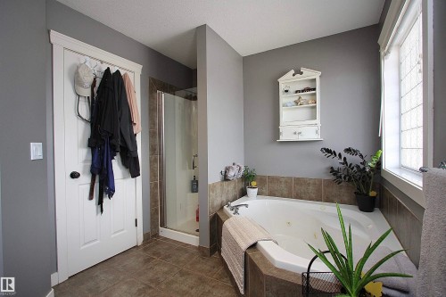 5512 52 St Close, Bashaw, AB - Indoor Photo Showing Bathroom