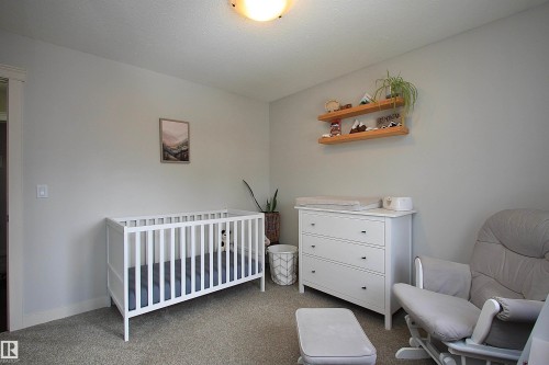 5512 52 St Close, Bashaw, AB - Indoor Photo Showing Bedroom