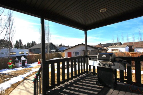 5512 52 St Close, Bashaw, AB - Outdoor With Deck Patio Veranda With Exterior