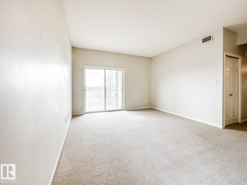 14 3040 Spence Wynd, Edmonton, AB - Indoor Photo Showing Other Room