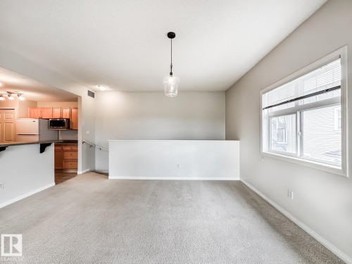 14 3040 Spence Wynd, Edmonton, AB - Indoor