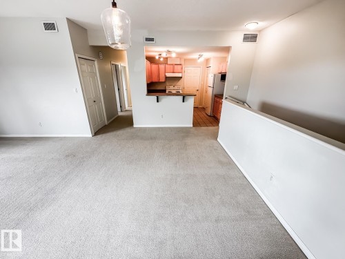 14 3040 Spence Wynd, Edmonton, AB - Indoor Photo Showing Other Room