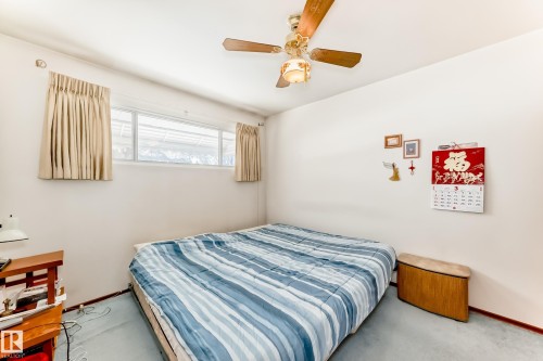 12237 135 Street, Edmonton, AB - Indoor Photo Showing Bedroom
