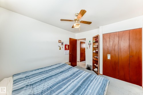 12237 135 Street, Edmonton, AB - Indoor Photo Showing Bedroom