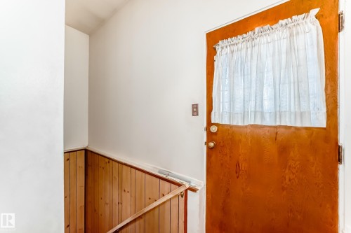 12237 135 Street, Edmonton, AB - Indoor Photo Showing Other Room