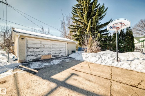 12237 135 Street, Edmonton, AB - Outdoor