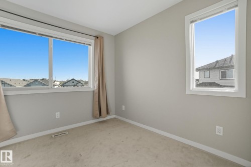 1604 33A Street, Edmonton, AB - Indoor Photo Showing Other Room