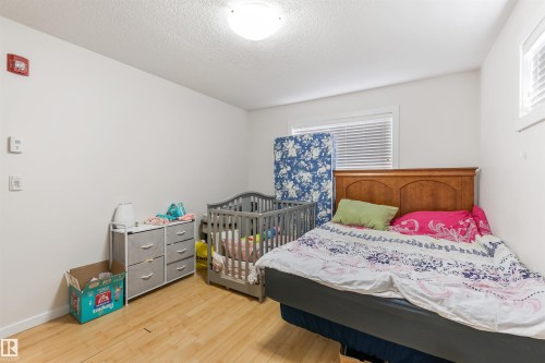 110 9517 160 Avenue, Edmonton, AB - Indoor Photo Showing Bedroom