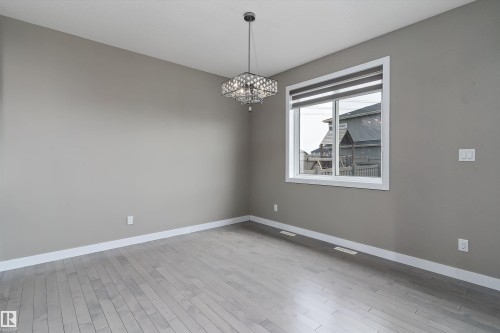 8729 Carson Way, Edmonton, AB - Indoor Photo Showing Other Room