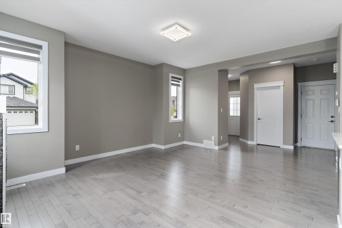 8729 Carson Way, Edmonton, AB - Indoor Photo Showing Other Room