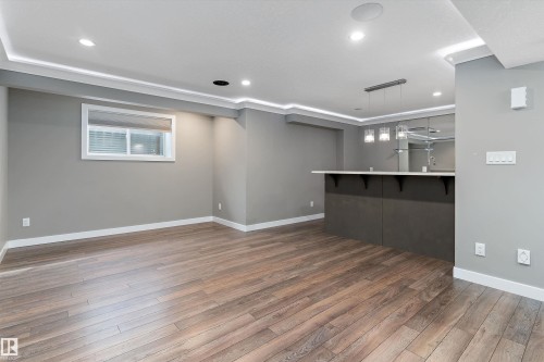 8729 Carson Way, Edmonton, AB - Indoor Photo Showing Other Room