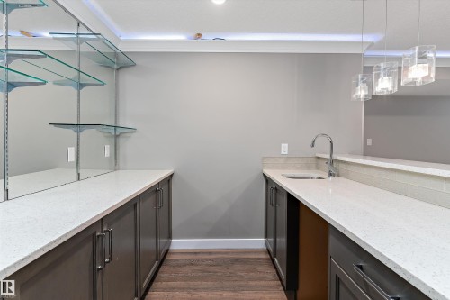 8729 Carson Way, Edmonton, AB - Indoor Photo Showing Kitchen