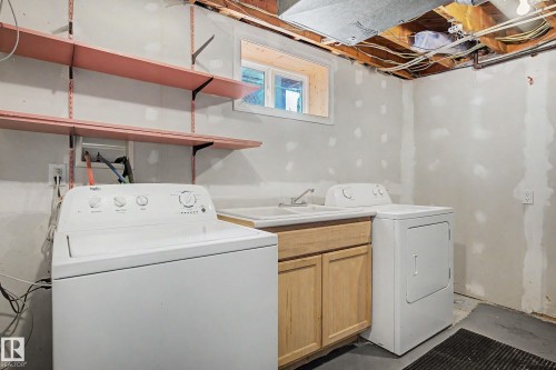 9276 86 Street, Edmonton, AB - Indoor Photo Showing Laundry Room