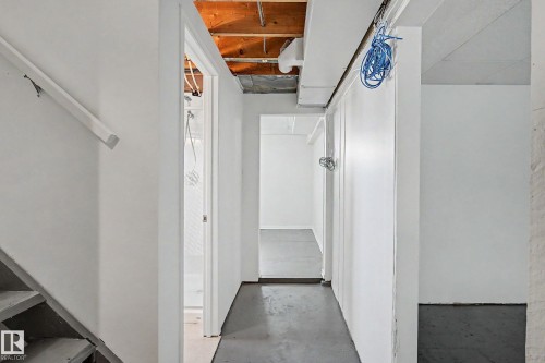 9276 86 Street, Edmonton, AB - Indoor Photo Showing Other Room