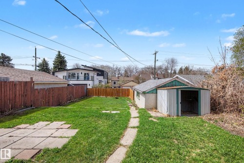 9276 86 Street, Edmonton, AB - Outdoor