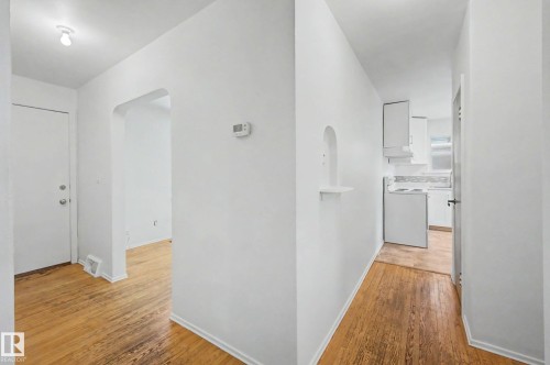 9276 86 Street, Edmonton, AB - Indoor Photo Showing Other Room