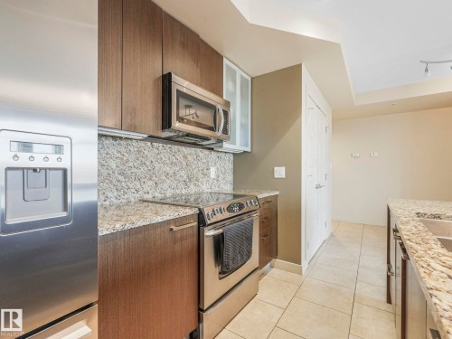 801 10388 105 Street, Edmonton, AB - Indoor Photo Showing Kitchen With Stainless Steel Kitchen With Upgraded Kitchen