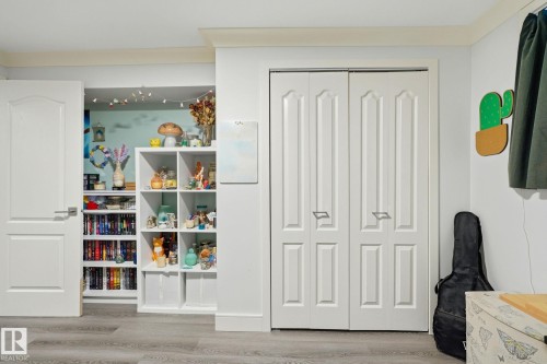 6219 134 Avenue, Edmonton, AB - Indoor Photo Showing Other Room