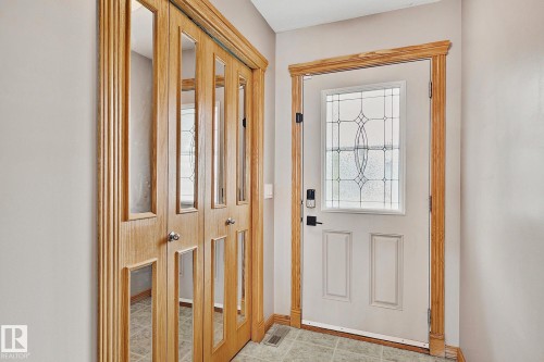 98 Hewitt Circle, Spruce Grove, AB - Indoor Photo Showing Other Room