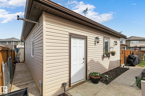 98 Hewitt Circle, Spruce Grove, AB - Outdoor With Exterior