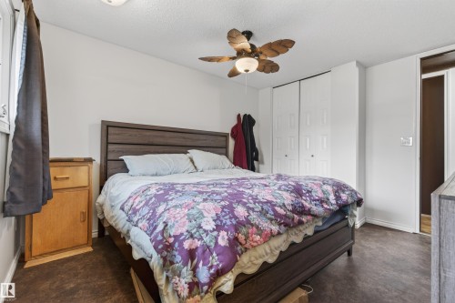 2012 2 Avenue, Cold Lake, AB - Indoor Photo Showing Bedroom