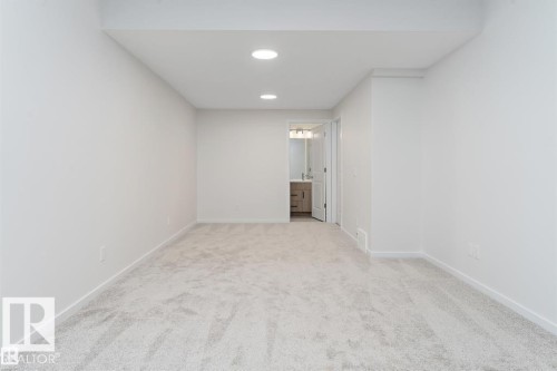 4277 Kinglet Drive, Edmonton, AB - Indoor Photo Showing Other Room