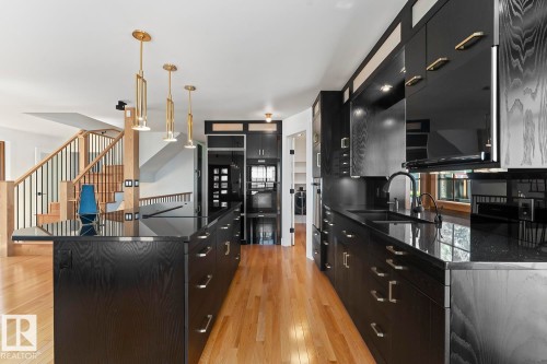 305 Lakeshore Drive, Cold Lake, AB - Indoor