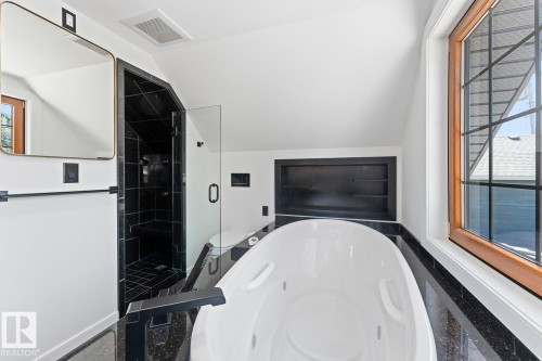 305 Lakeshore Drive, Cold Lake, AB - Indoor Photo Showing Other Room