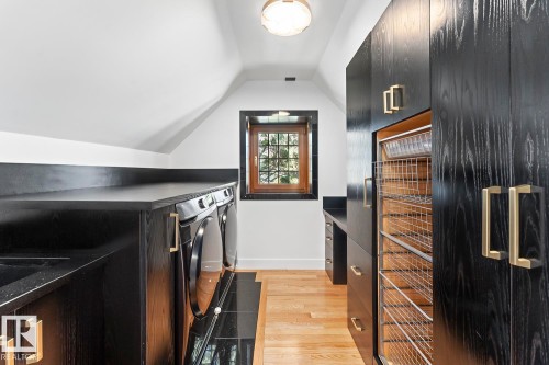305 Lakeshore Drive, Cold Lake, AB - Indoor Photo Showing Laundry Room