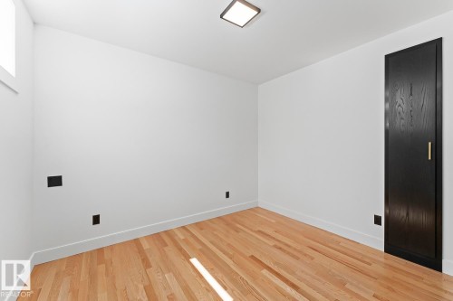 305 Lakeshore Drive, Cold Lake, AB - Indoor Photo Showing Other Room