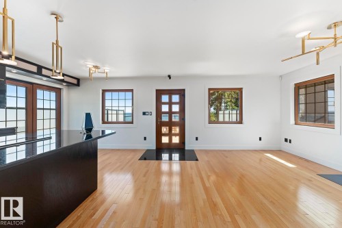 305 Lakeshore Drive, Cold Lake, AB - Indoor Photo Showing Other Room
