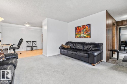 11428 79 Avenue, Edmonton, AB - Indoor Photo Showing Other Room