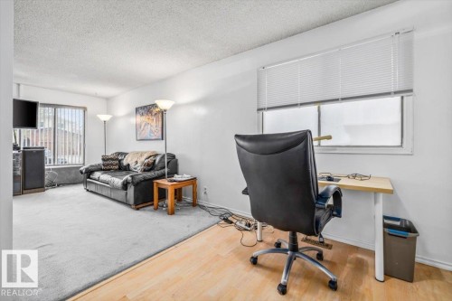 11428 79 Avenue, Edmonton, AB - Indoor